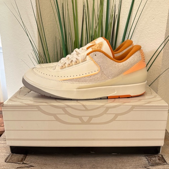 Air Jordan Retro 2 Melon Tint Sneakers